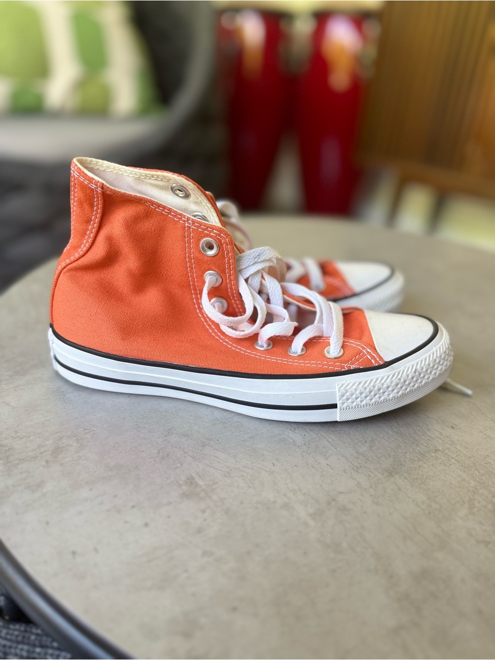 Orange Converse women 6 US men 4 High-Top Sneakers